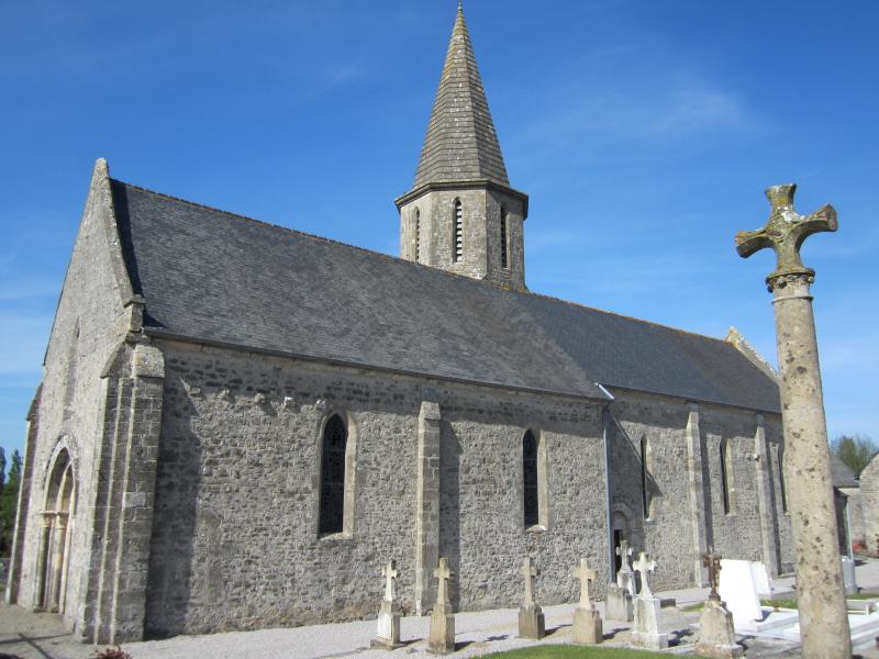 Eglise Saint-Julien, Urville