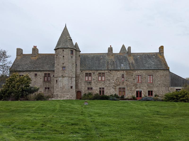 Manoir de la Crasvillerie, Réville