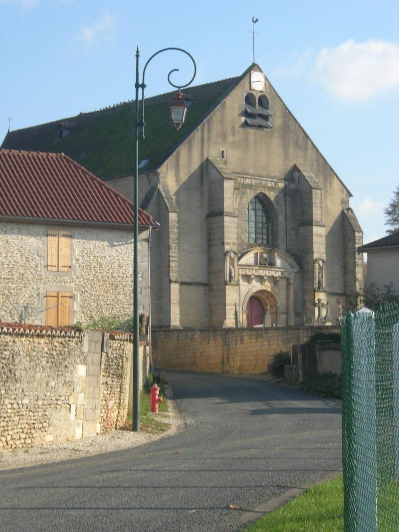 Eglise de Tremilly, Nully
