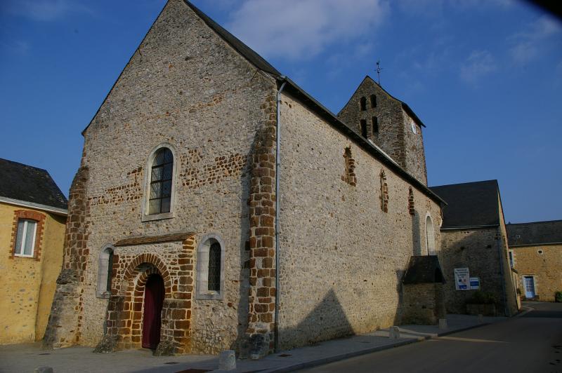 Eglise paroissiale Notre-Dame, Cossé-en-Champagne