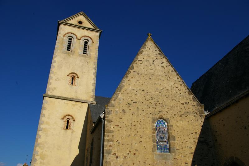 Eglise paroissiale Saint-Vigor, Nuillé-sur-Vicoin