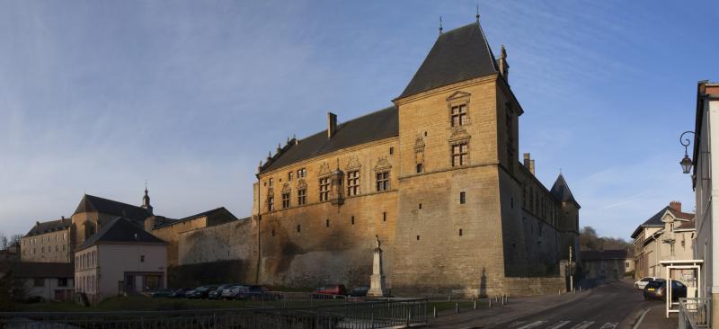 Château, Cons-la-Grandville