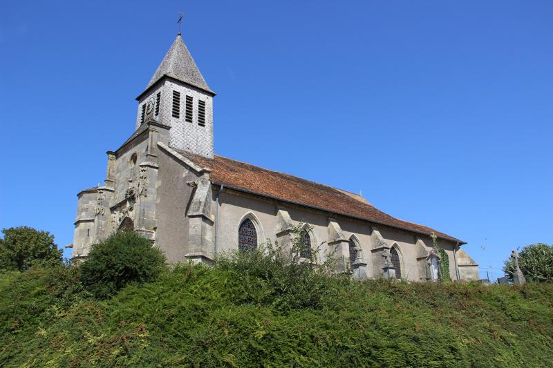 Eglise et cimetière l'entourant, Èvres