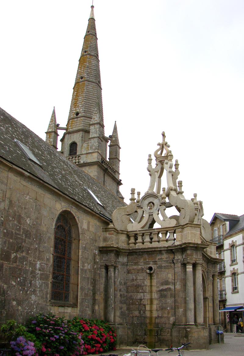 Eglise Saint-Cornély, Carnac