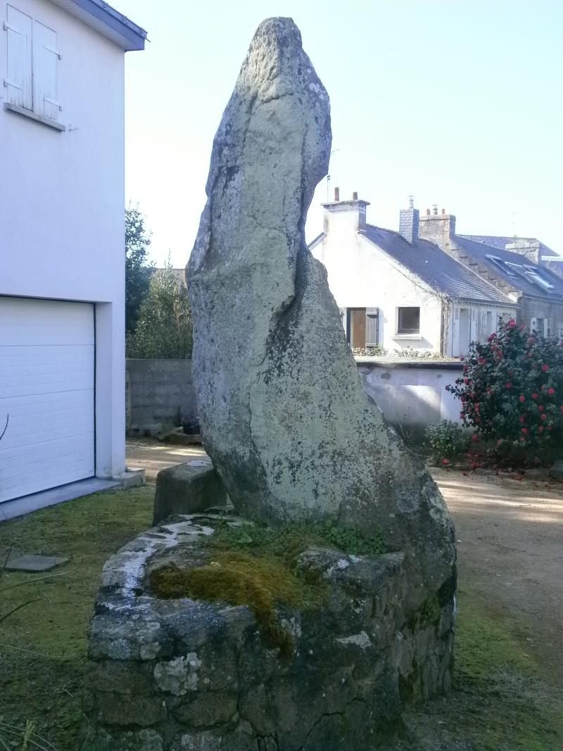Menhir du bourg de Carnac, Carnac