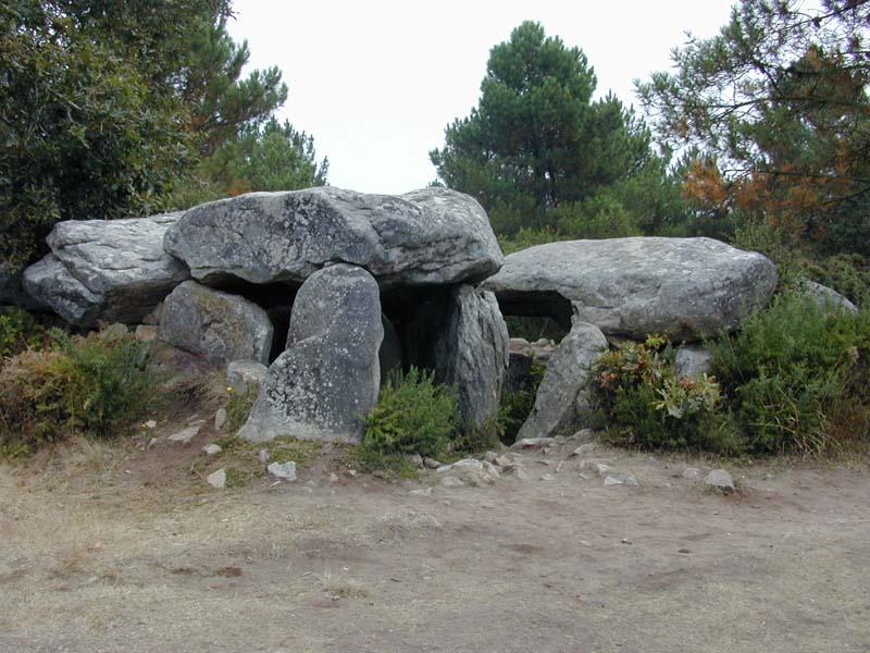 Trois dolmens à galerie de Mané-Bras
