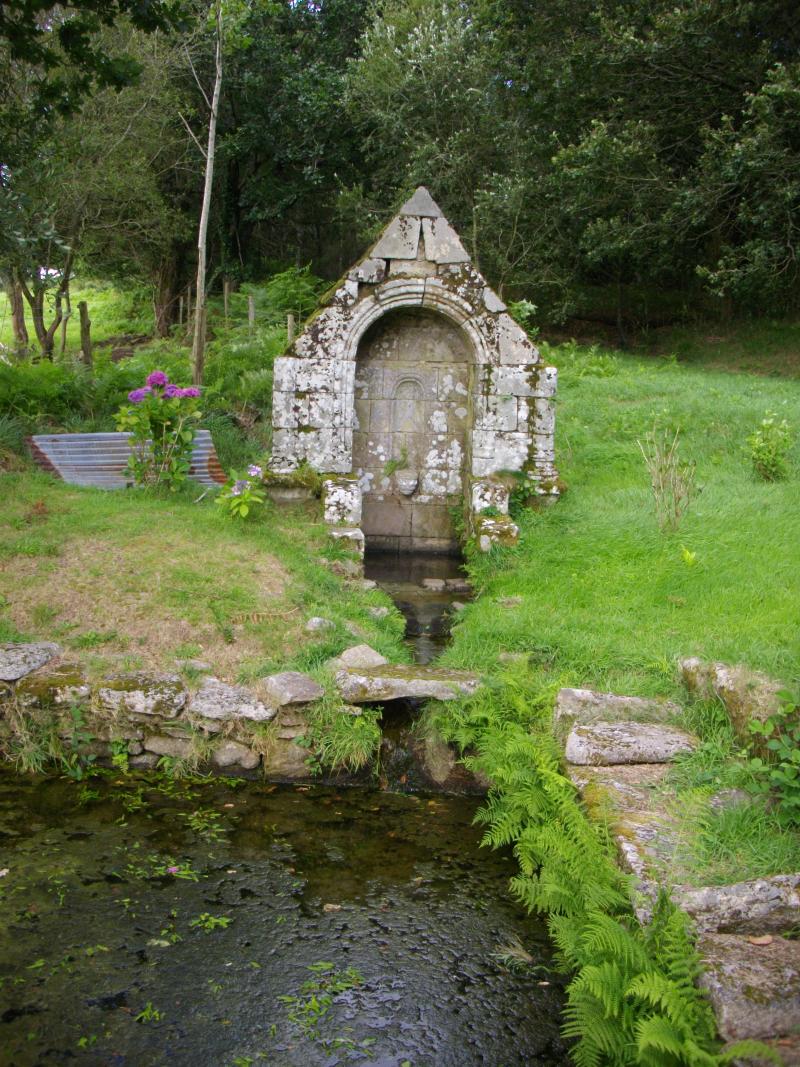 Fontaine de Loperhet, Grand-Champ