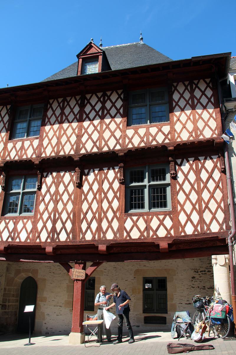 Maison du 16e siècle, dite Maison Morice