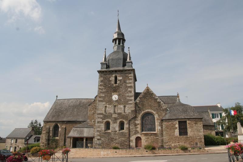 Église Saint-Pierre, Forges de Lanouée
