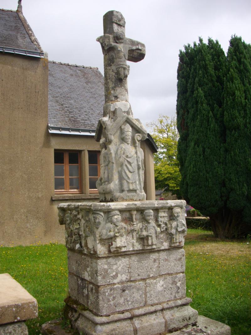 Cimetière, Larré