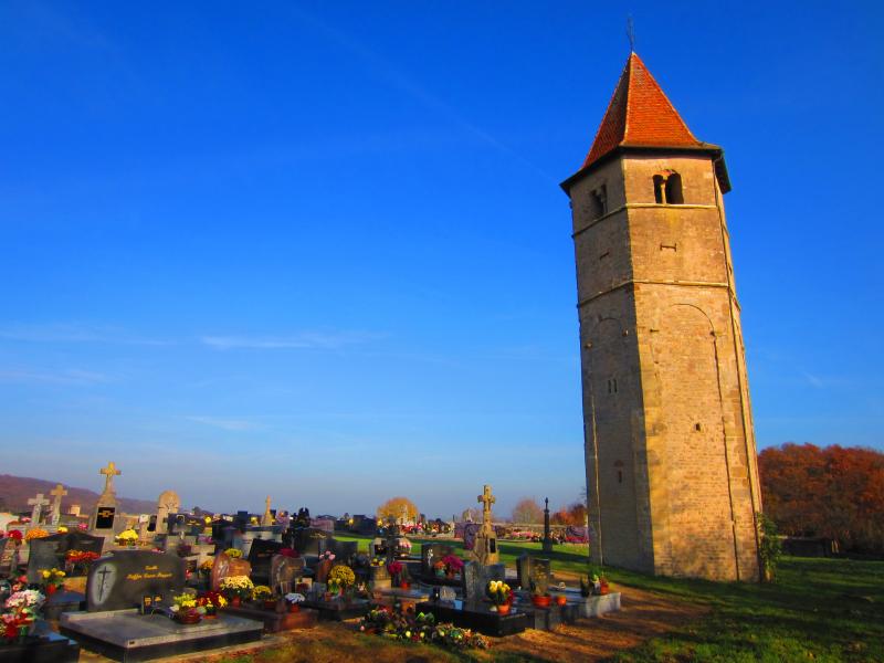 Eglise d'Ussel, Boust