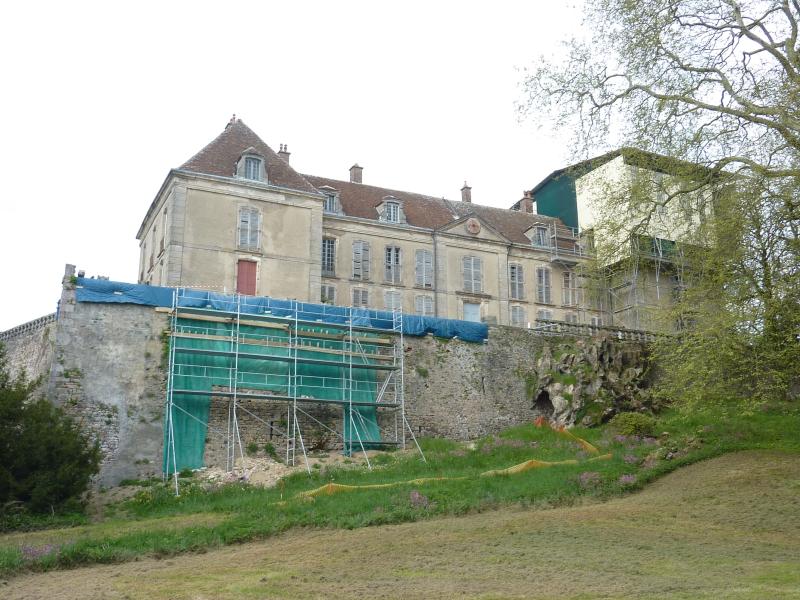 Château de La Roche, Larochemillay