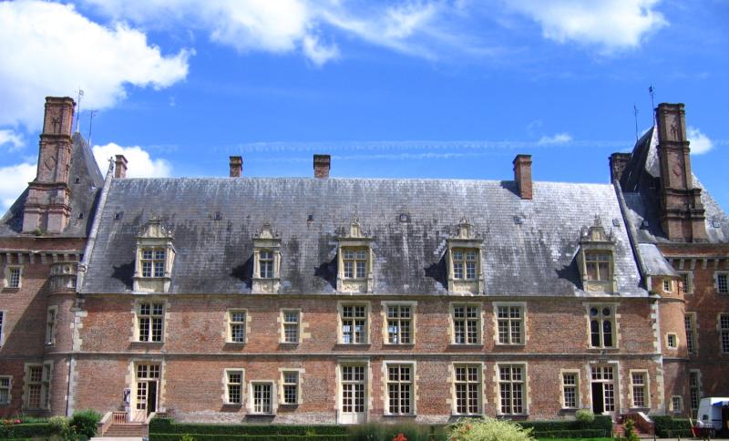 Château, Saint-Amand-en-Puisaye