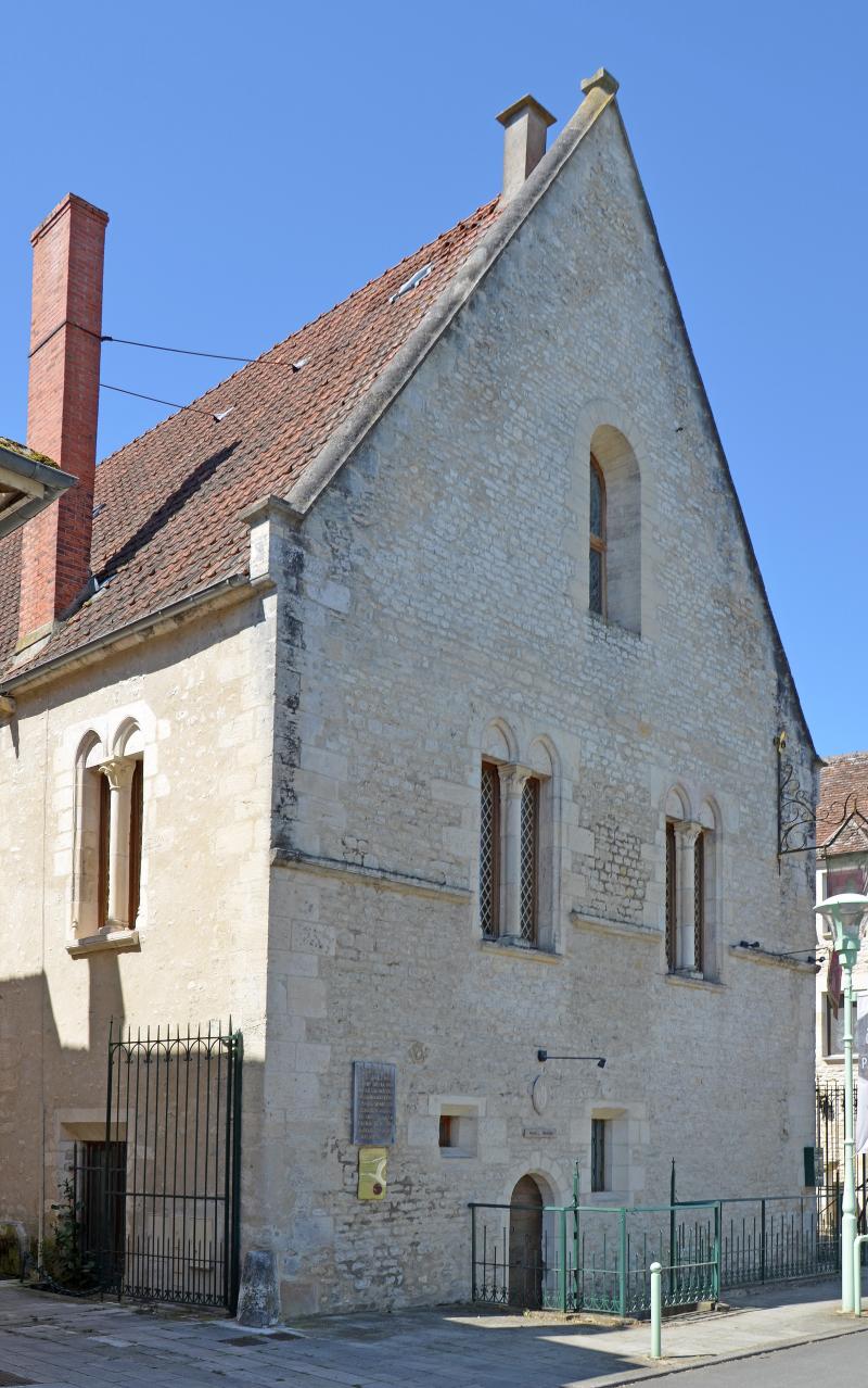 Palais épiscopal (ancien), Cosne-Cours-sur-Loire