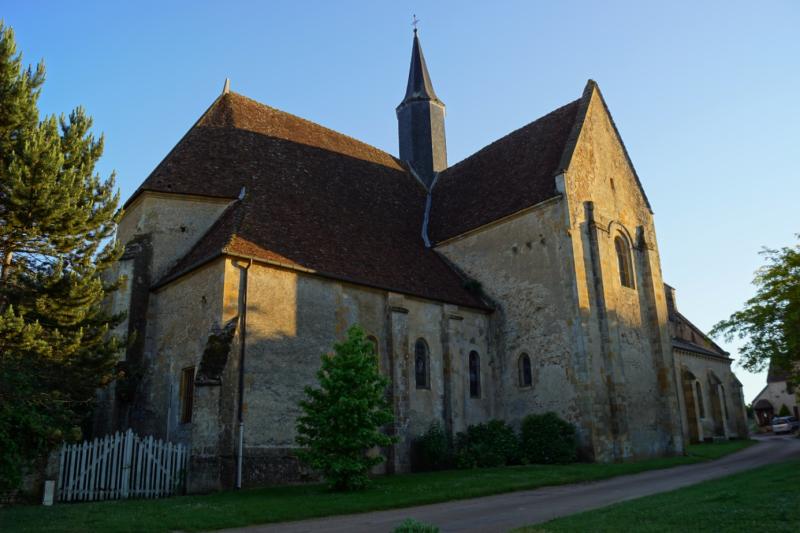 Eglise Saint-Gervais-Saint-Protais, Lurcy-le-Bourg