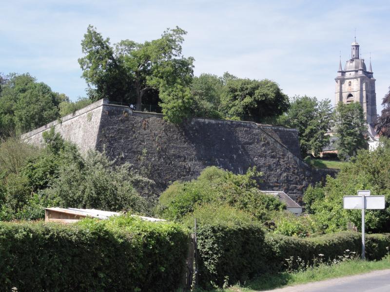 Fortifications, Avesnes-sur-Helpe
