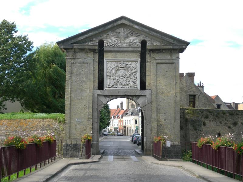 Enceinte fortifiée, Bergues