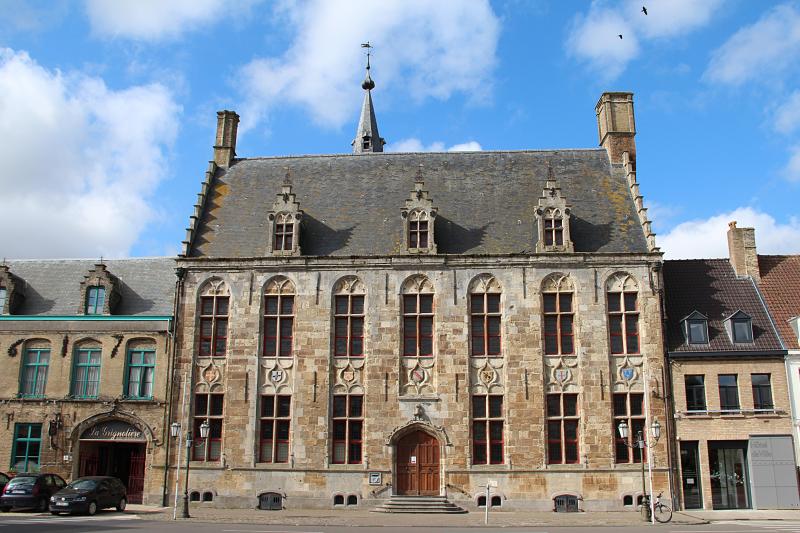 Hôtel de ville, Hondschoote