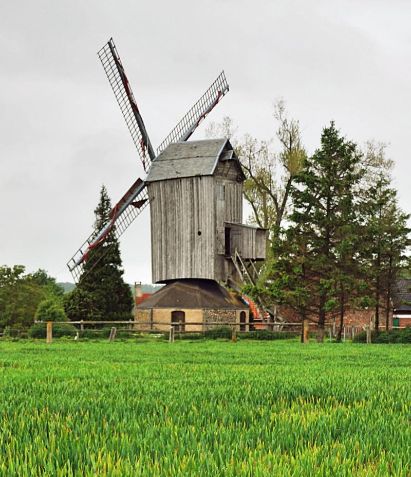 Moulin à vent d'Hofland, dit aussi moulin d'Accou, Houtkerque