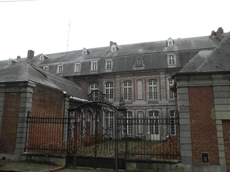 Ancien chapître des Chanoinesses, Maubeuge