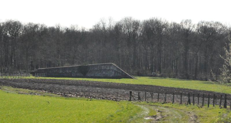 Base de lancement de V 1 du Bois des Huit Rues, Morbecque