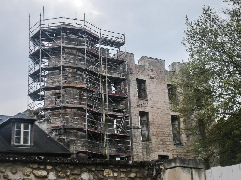 Ancien donjon, Clermont