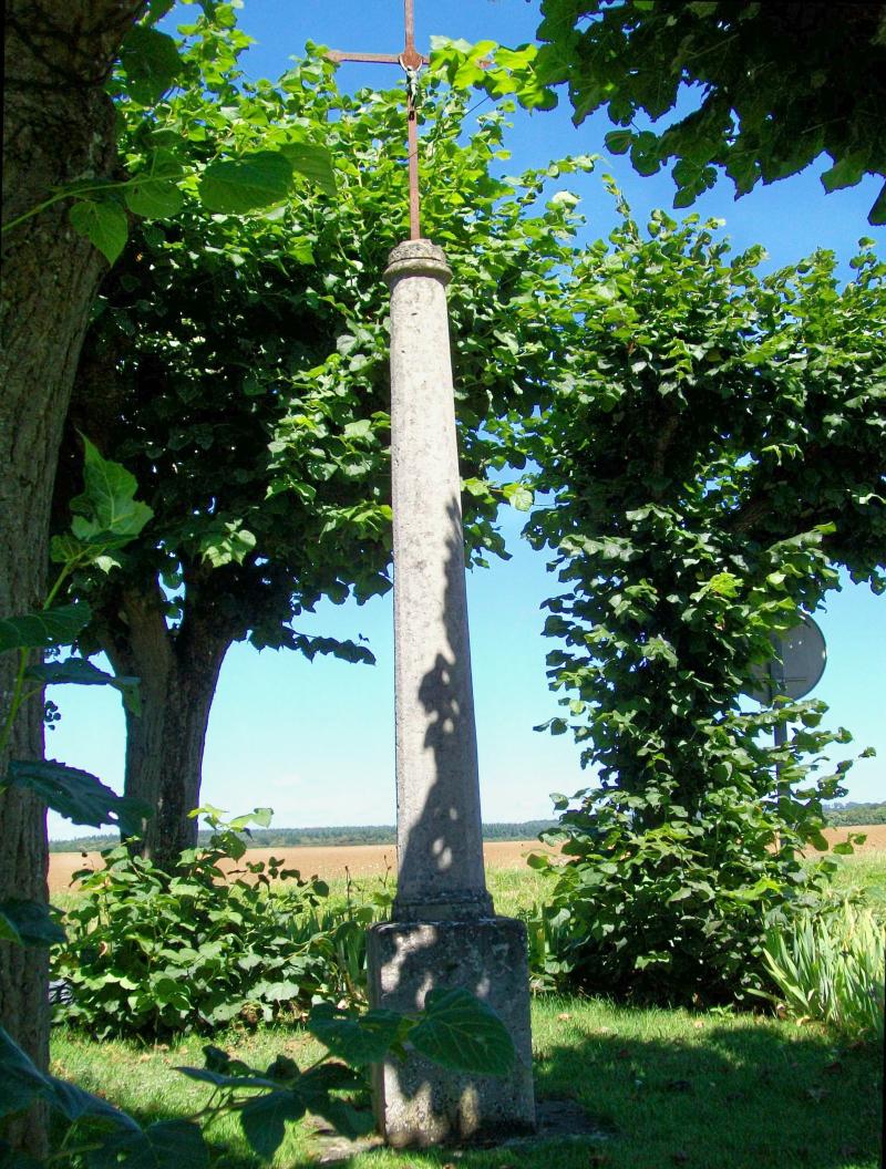 Calvaire de l'Abbé Prévost, Courteuil