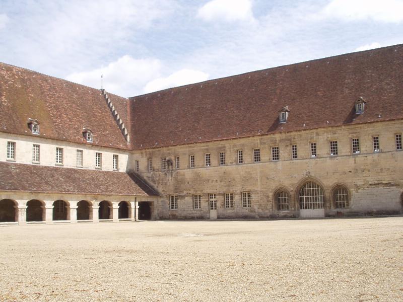 Ancienne abbaye du Moncel, Pontpoint