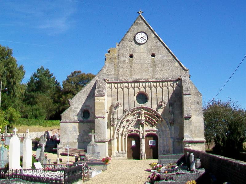 Eglise et le cimetière y attenant, Rivecourt