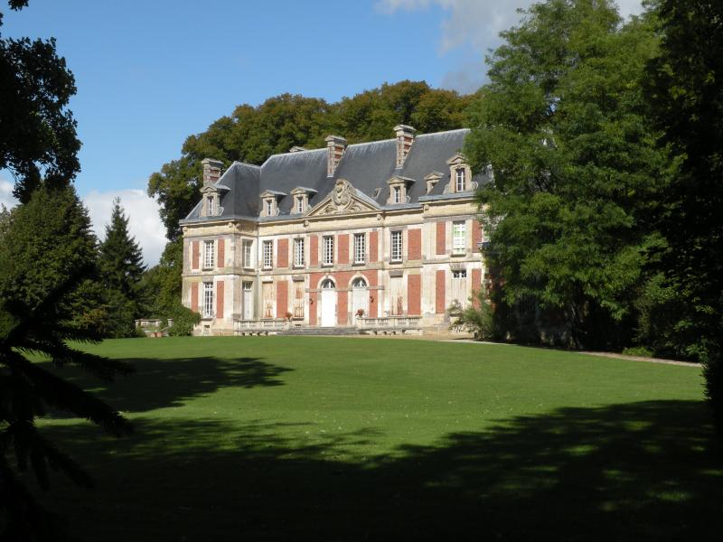 Château, Saint-Remy-en-l'Eau