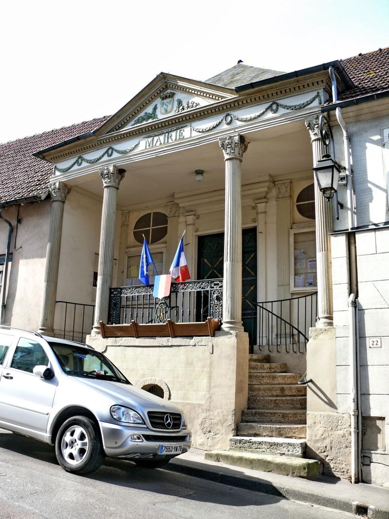 Ancienne mairie, Songeons