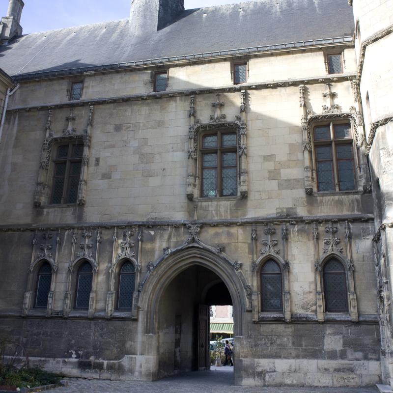Hôtel de ville, Noyon
