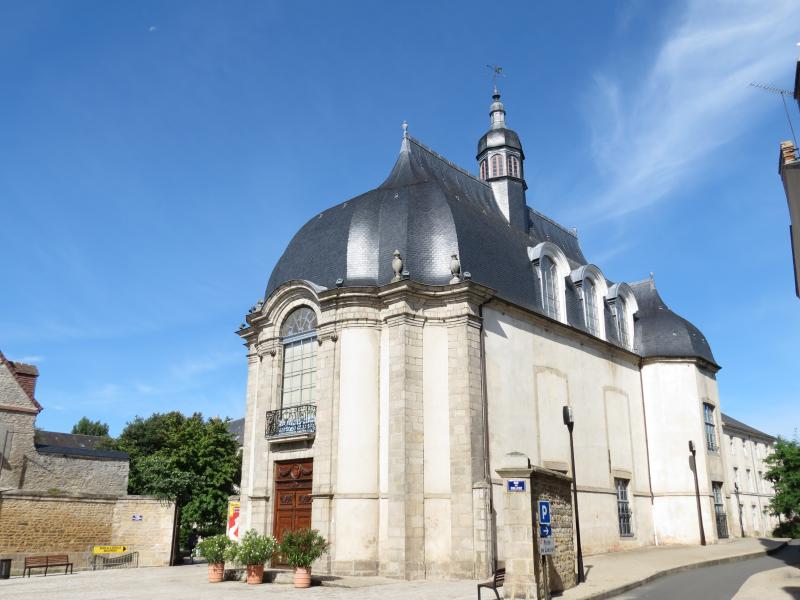 Bibliothèque municipale (ancienne chapelle des Jésuites), Alençon