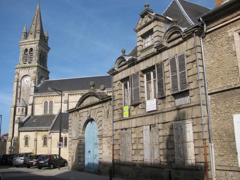Presbytère Saint-Pierre de Montsort, Alençon