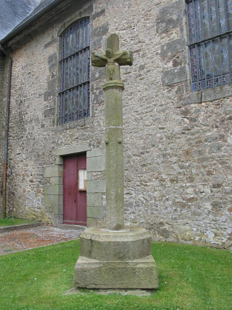 Croix de l'ancien cimetière, Champsecret