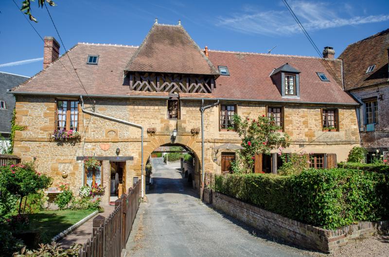 Ancien couvent des Bénédictines, Vimoutiers