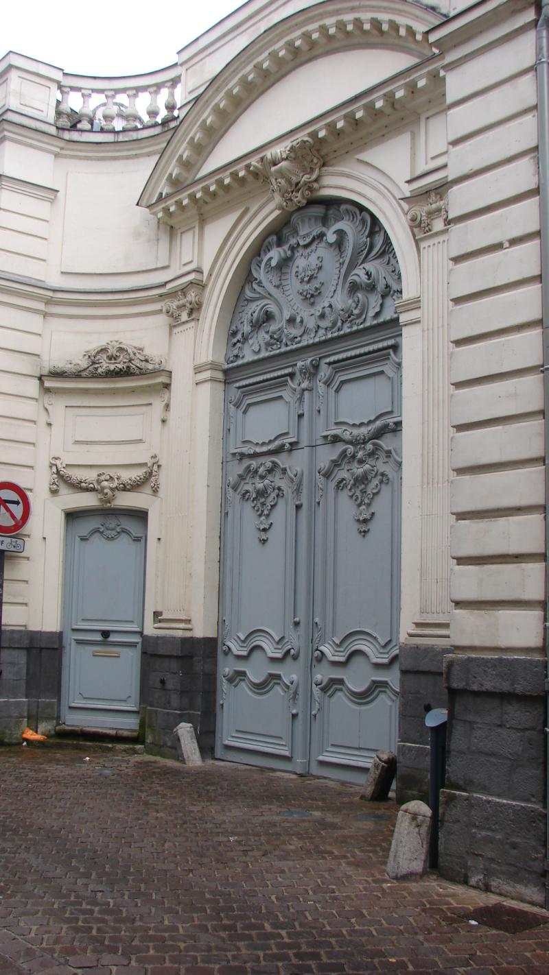 Ancien Hôtel du Premier Président du Conseil Provincial d'Artois, dénommé actuellement hôtel de Guînes, Arras