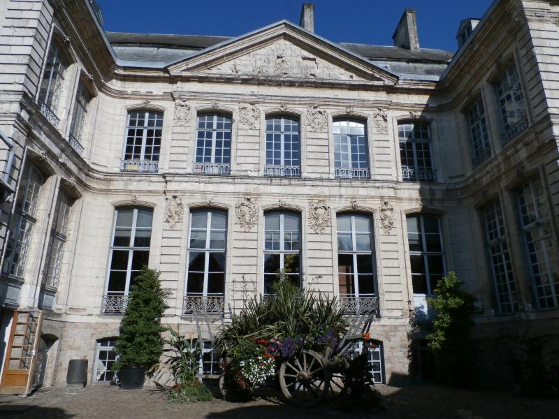 Ancien Hôtel de Beaulaincourt, Béthune