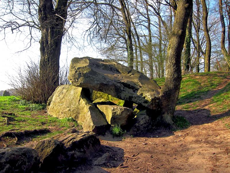 Dolmen La Table des Fées, Fresnicourt-le-Dolmen