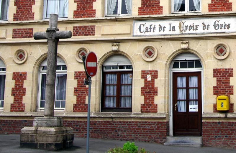 Croix de Demencourt, Sainte-Catherine