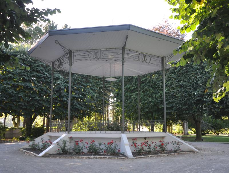Stade-parc et école de natation, Bruay-la-Buissière