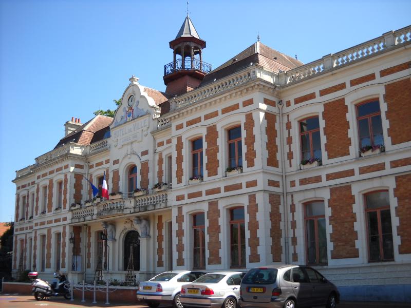 Hôtel de ville, Carvin