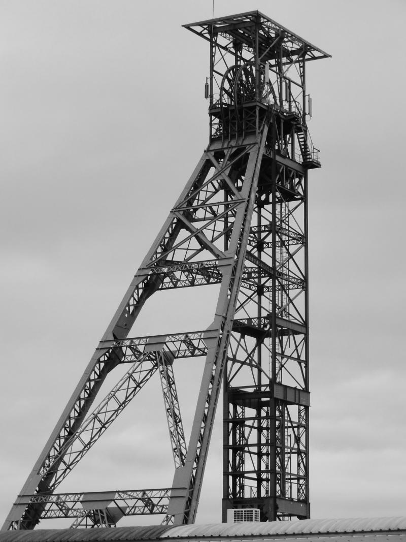 Chevalement du puits n° 1bis de la compagnie des mines de Liévin, Liévin
