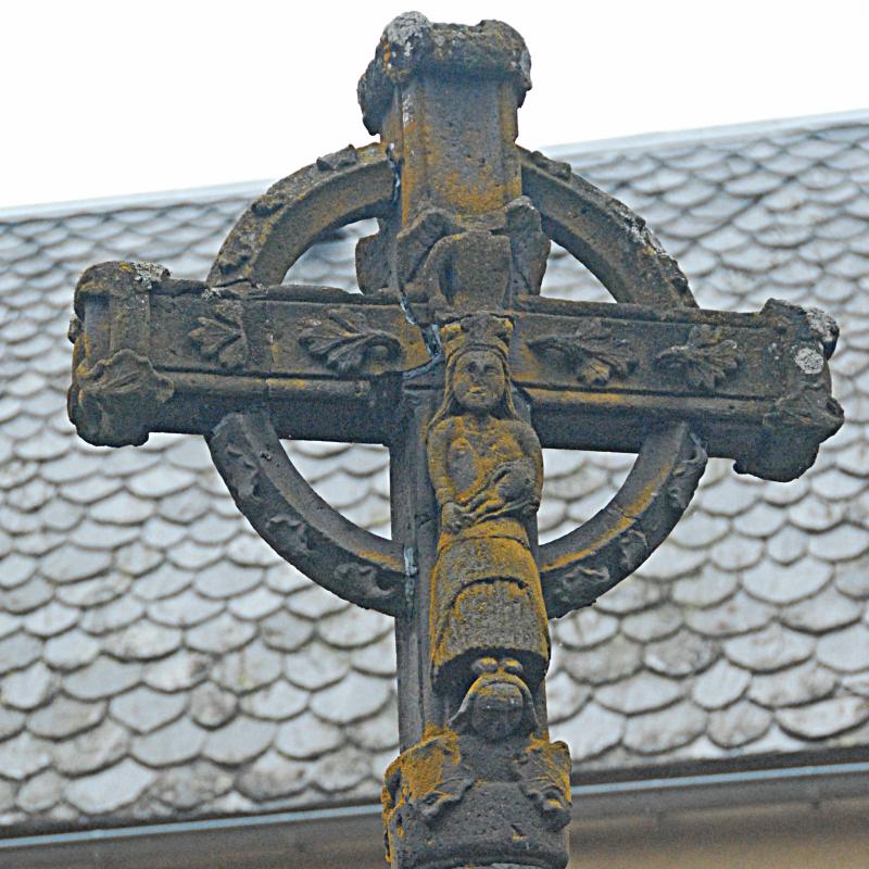 Croix du 16e siècle, Chambon-sur-Lac