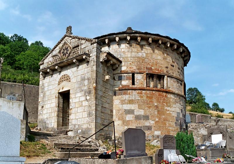 Monument sépulcral, Chambon-sur-Lac