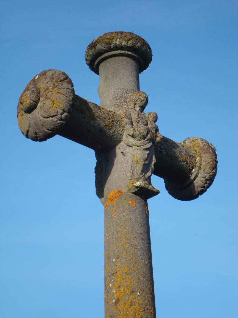 Croix de chemin (ou calvaire de Sainte-Marguerite), Escoutoux