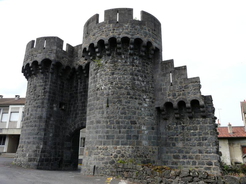 Restes de l'enceinte de la ville, Pontgibaud