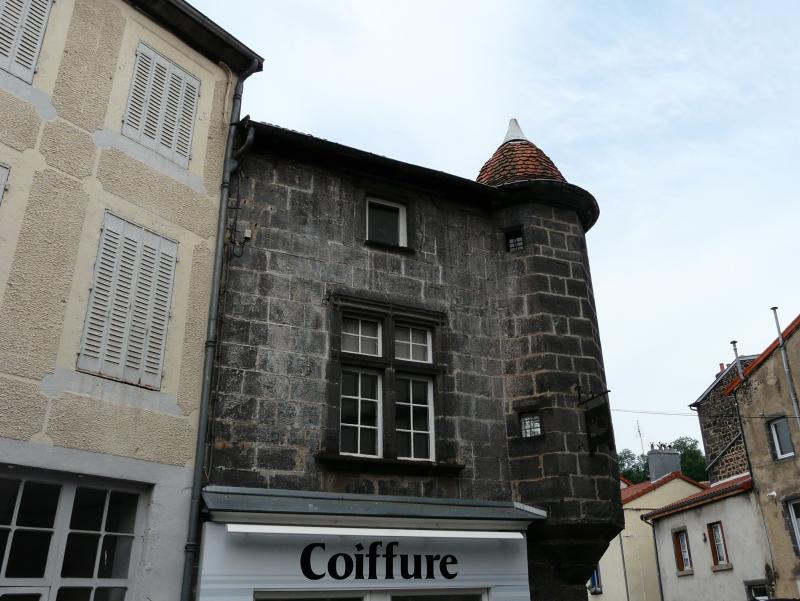 Maison à échauguette, Pontgibaud