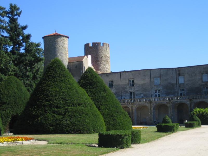Château, Ravel