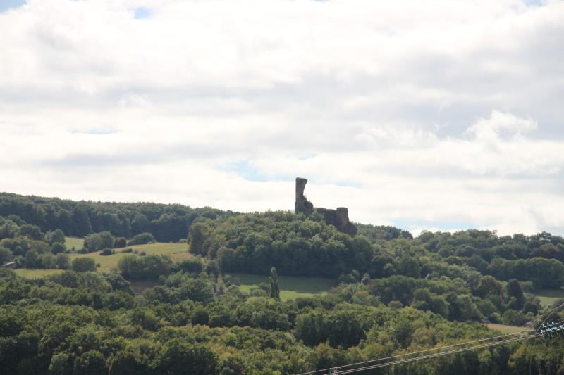Restes du Château fort de Coppel, Saint-Julien-de-Coppel